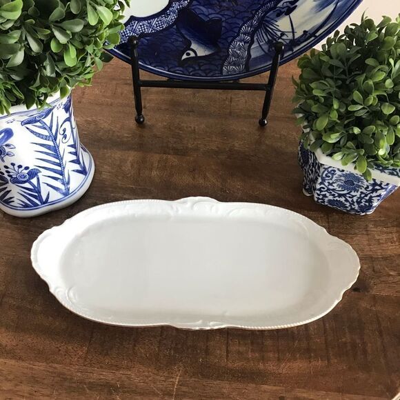 vintage French style scalloped dresser tray - Picture 5 of 5